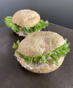 Focaccine integrali ai salumi, insalata e maionese